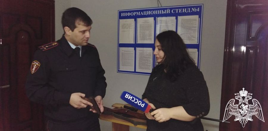 В Карачаево-Черкесии журналисты ознакомились с деятельностью регионального  Центра лицензионно-разрешительной работы