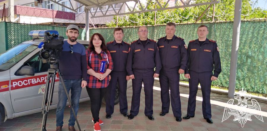 В Карачаево-Черкесии журналисты регионального телеканала сняли сюжет о деятельности отделения государственного контроля  Росгвардии