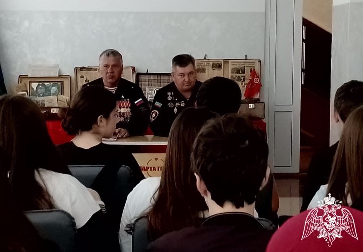 В Карачаево-Черкесии ветераны Росгвардии присоединились к всероссийской акции «Безопасность детства  – лето 2023»   