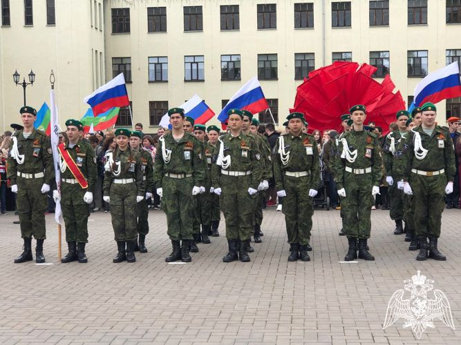 В День Победы начальник Управления Росгвардии по Карачаево-Черкесской Республике принял участие в торжественном митинге