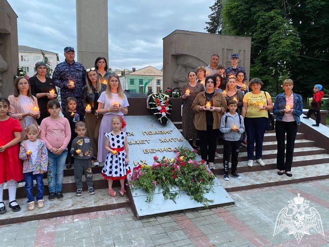 Росгвардейцы Карачаево-Черкесии поддержали патриотическую акцию «Свеча памяти»
