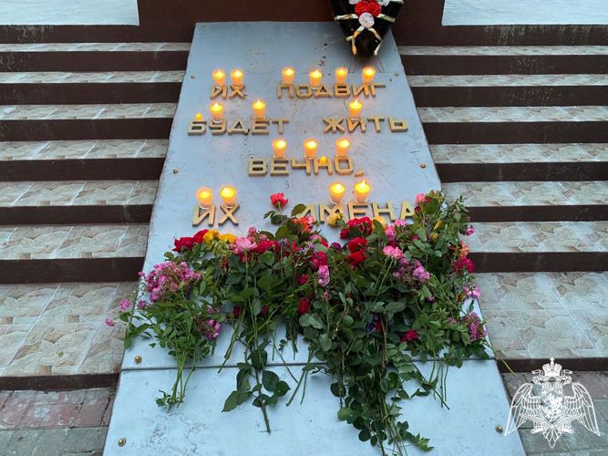 Росгвардейцы Карачаево-Черкесии поддержали патриотическую акцию «Свеча памяти»