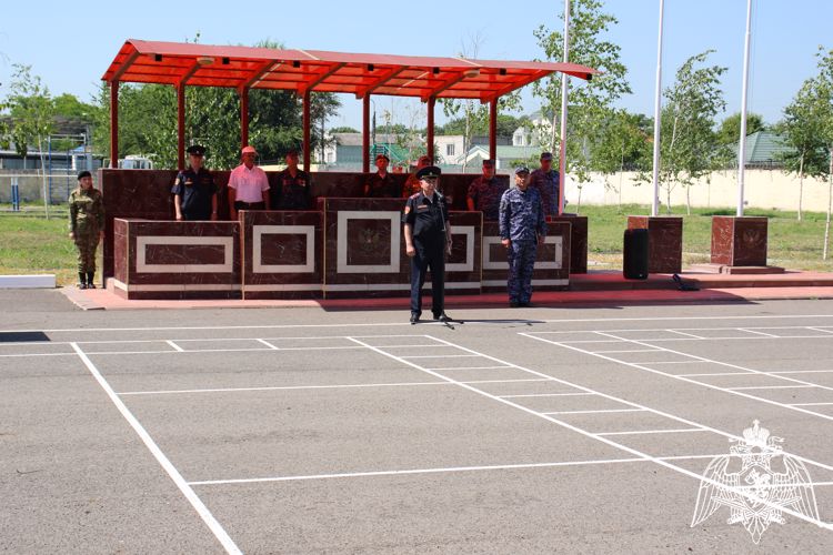 Росгвардейцам вручены государственные награды в Карачаево-Черкесии