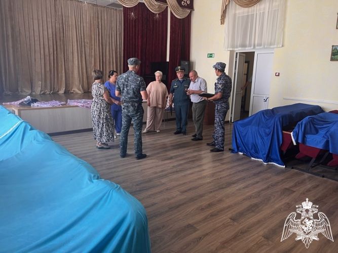 В Карачаево-Черкесии сотрудники Росгвардии  проверяют избирательные участки