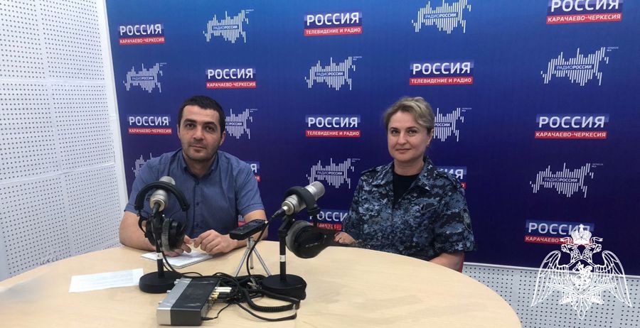 В Карачаево-Черкесии продолжает свою работу ведомственная радиорубрика «В эфире Росгвардия»