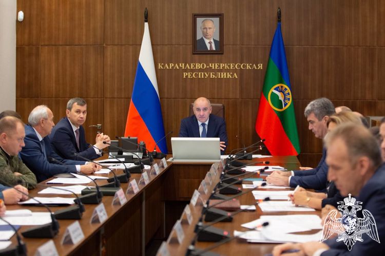 Представители Росгвардии Карачаево-Черкесии приняли участие в заседании Антитеррористической комиссии региона