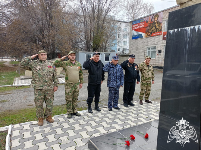 Память Героя России Евгения Остроухова почтили  в Карачаево-Черкесии