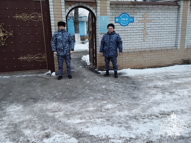 В Карачаево-Черкесии росгвардейцы приняли участие в обеспечении охраны общественного порядка в период Крещения Господня
