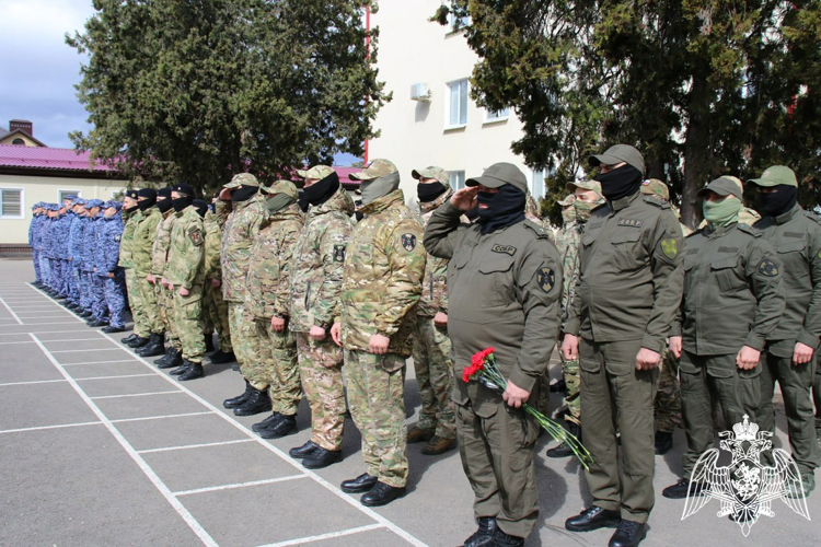 В Управлении Росгвардии по Карачаево-Черкесской Республике состоялся митинг, посвященный Дню образования войск национальной гвардии Российской Федерации