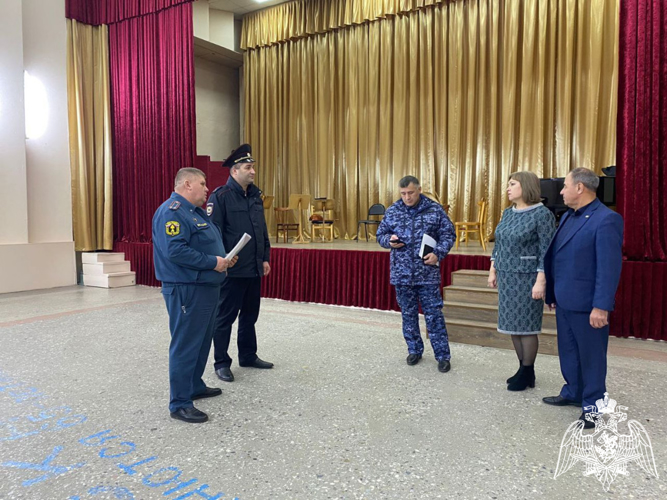 Росгвардейцы Карачаево-Черкесии проверили избирательные участки региона