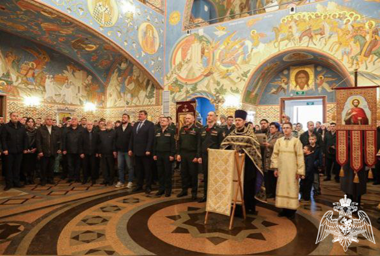 В Главном храме Росгвардии прошел молебен