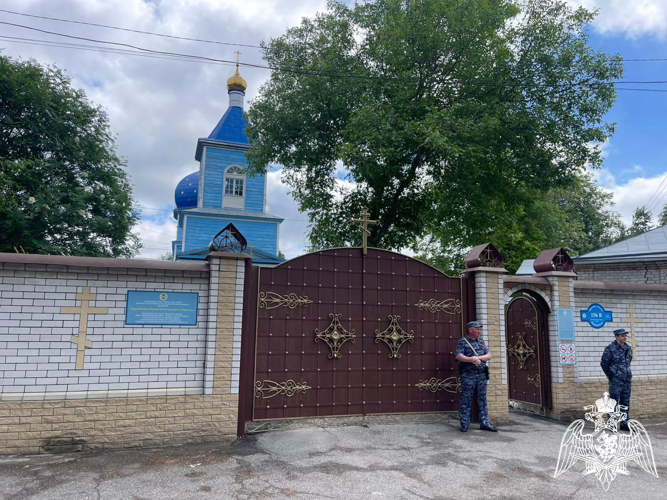 Росгвардейцы Карачаево - Черкесии обеспечили правопорядок во время празднования Пасхи 
