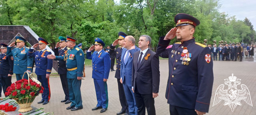   Начальник Управления Росгвардии по Карачаево-Черкесской Республике принял участие в торжественном митинге в День Победы