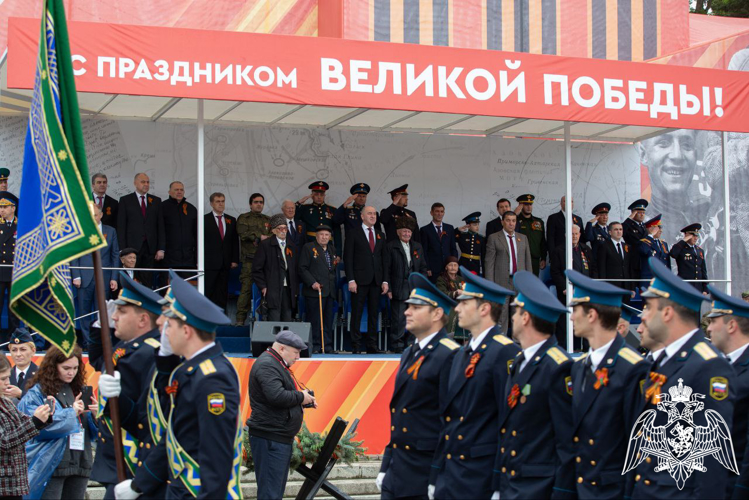   Начальник Управления Росгвардии по Карачаево-Черкесской Республике принял участие в торжественном митинге в День Победы