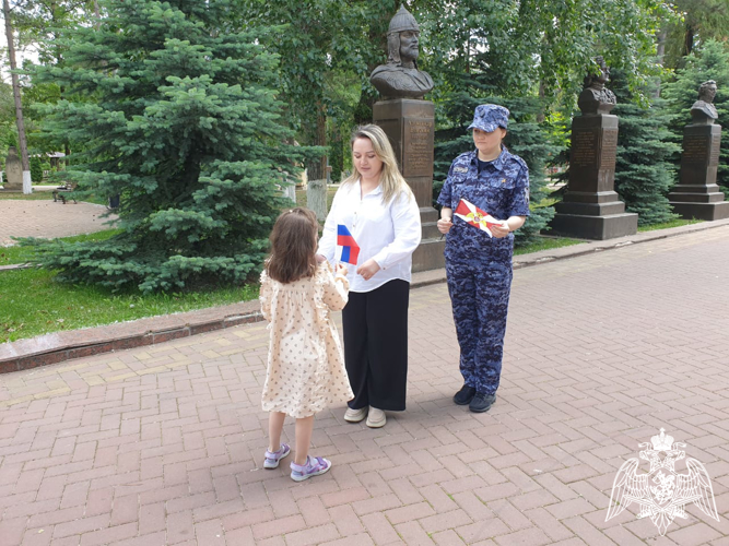 Росгвардейцы присоединились к всероссийской патриотической акции в Карачаево-Черкесии