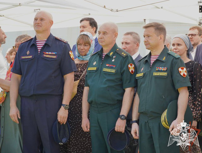 Делегация Росгвардии приняла участие в празднике, посвященном 20-летию возвращения иконы Тихвинской Божией Матери