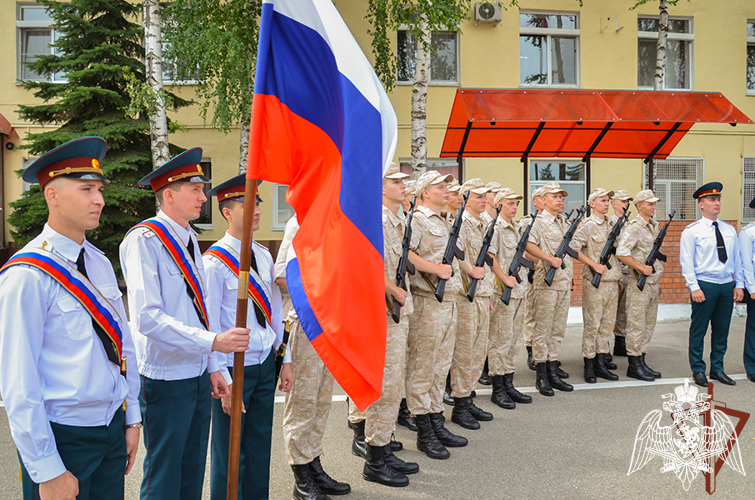 Около 200 новобранцев приведены к Присяге в Северо-Кавказском ордена Жукова округе Росгвардии