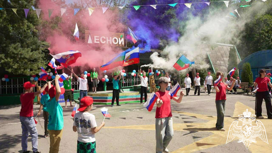   В Карачаево-Черкесии продолжается ведомственная акция «Каникулы с Росгвардией»