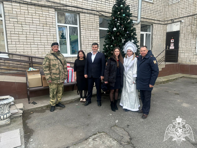 В Карачаево-Черкесии проходит акция «Дед Мороз специального назначения»