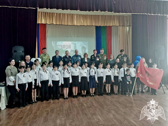 В Карачаево-Черкесии открыт класс «Гвардейской смены»