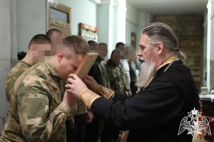 Представитель русской православной церкви посетил подразделения Росгвардии в зоне СВО
