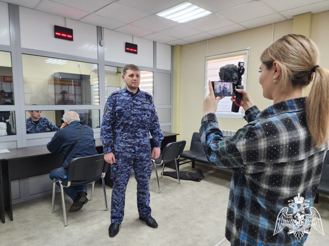 Журналисты Карачаево-Черкесии продолжают освещать деятельность сотрудников ЦЛРР Росгвардии