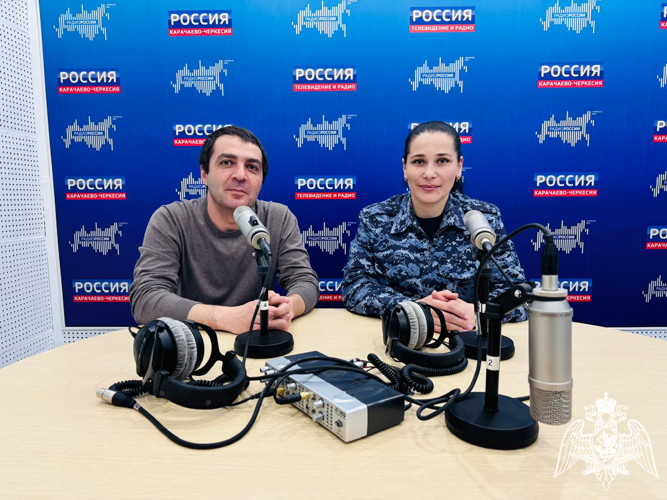 В Карачаево-Черкесии вышел приуроченный ко Дню медицинской службы Росгвардии выпуск ведомственной радиорубрики