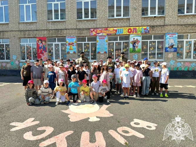Мероприятия акции «Каникулы с Росгвардией» прошли в Карачаево-Черкесии