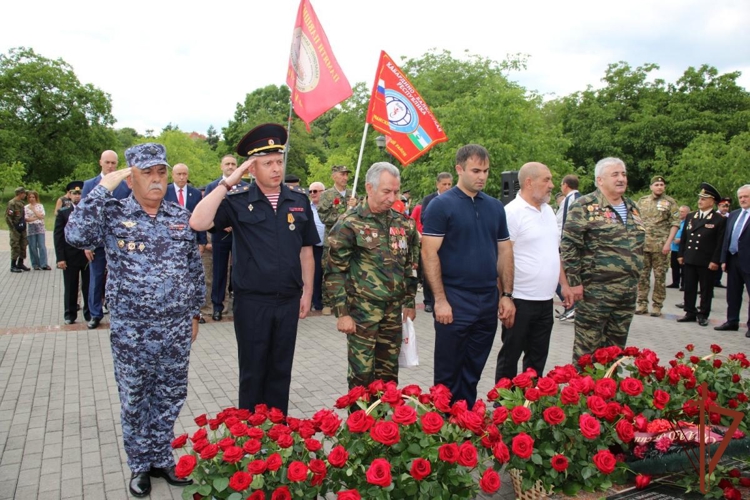 На Северном Кавказе Росгвардия приняла участие в мероприятиях ко Дню ветеранов боевых действий
