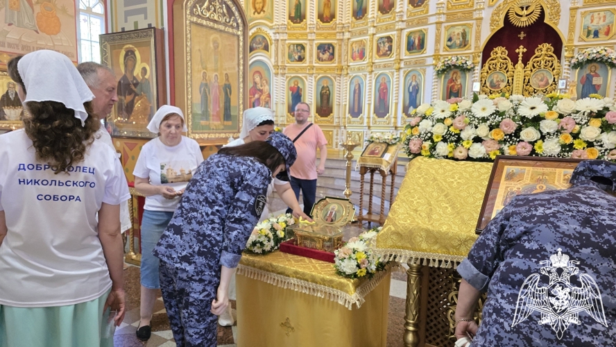Росгвардейцы Карачаево-Черкесии приняли участие в торжественном богослужении  