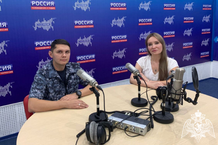 Радиослушателям Карачаево-Черкесии рассказали об особенностях работы психологов Росгвардии