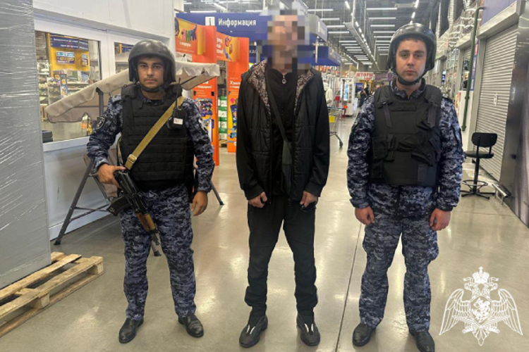 В Черкесске росгвардейцы  предотвратили кражу из охраняемого объекта