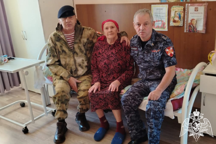 Ветераны Росгвардии посетили социальное учреждение в Черкесске