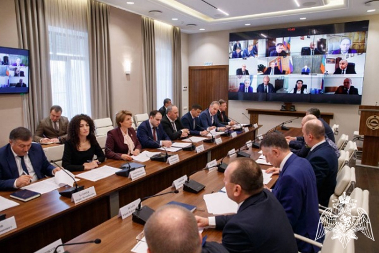 Представитель Росгвардии принял участие в заседании Антитеррористической комиссии Карачаево-Черкесии