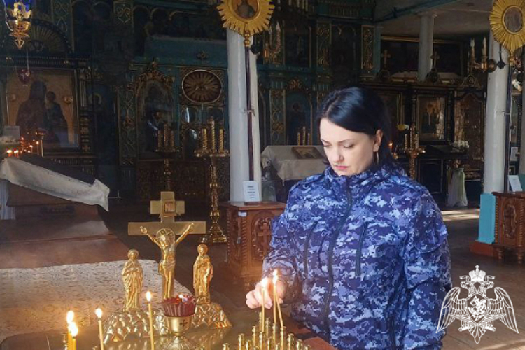 Росгвардейцы Карачаево-Черкесии приняли участие в богослужении  в День памяти преподобного Сергия Радонежского