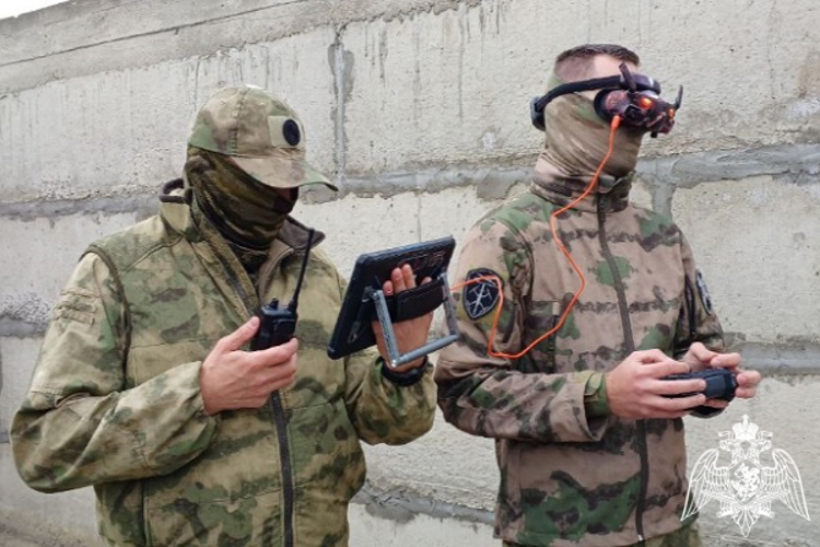 В Черкесске прошел учебный сбор с сотрудниками спецподразделений полиции Северо-Кавказского округа Росгвардии