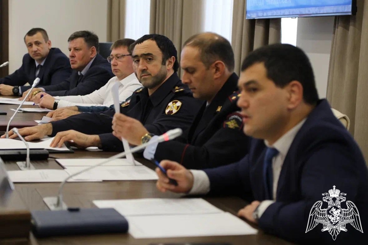 Представитель Росгвардии принял участие в заседании антитеррористической комиссии в Черкесске