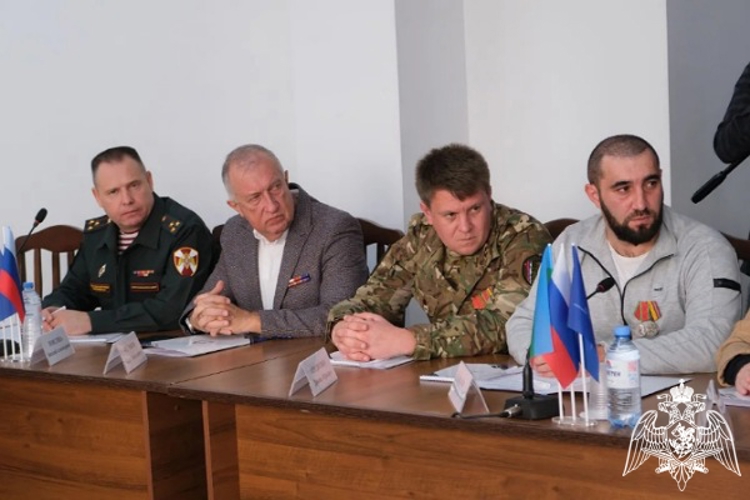 В Карачаево-Черкесии представитель Росгвардии принял участие в региональном форуме «Вместе к Победе»