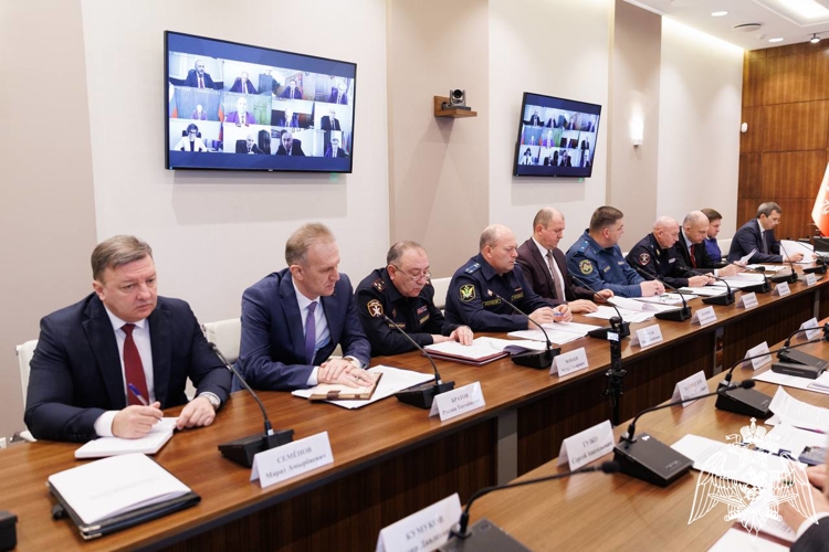 Заместитель начальника Управления Росгвардии по Карачаево-Черкесской Республике принял участие в заседании правительства региона