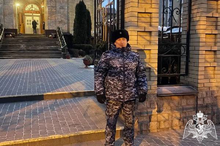 В Карачаево-Черкесии росгвардейцы приняли участие в охране общественного порядка в Крещение Господне