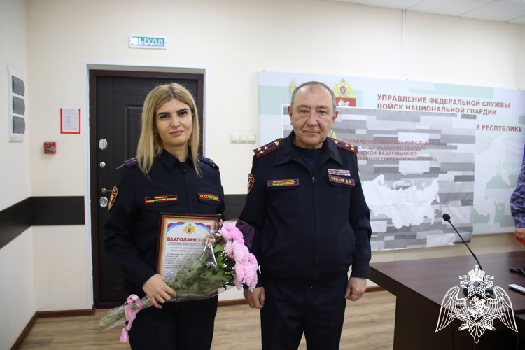 В Карачаево-Черкесии росгвардейцев поздравили с юбилеем ведомства