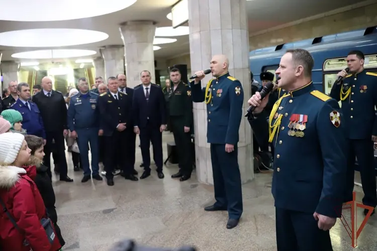 Тематический вагон-музей к юбилею Росгвардии запущен в новосибирском метрополитене
