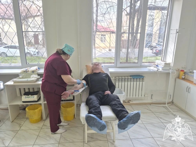 В Карачаево-Черкесии росгвардейцы приняли участие в акции «От сердца к сердцу»
