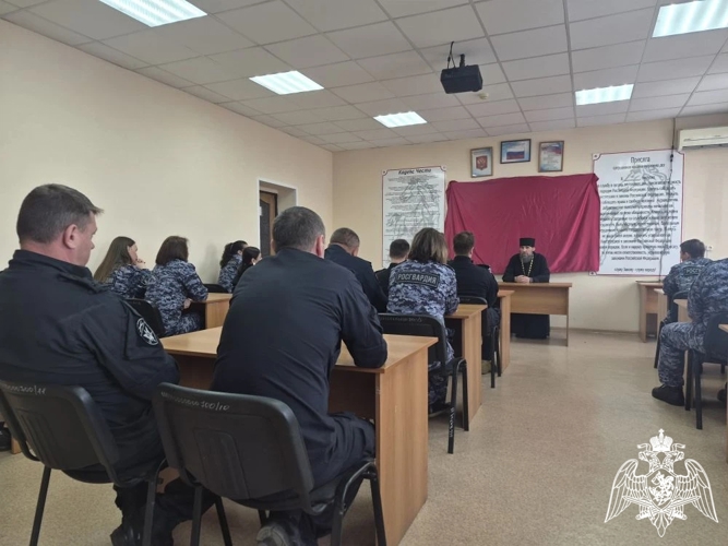 Сотрудники Управления Росгвардии по Карачаево-Черкесской Республике встретились с духовенством