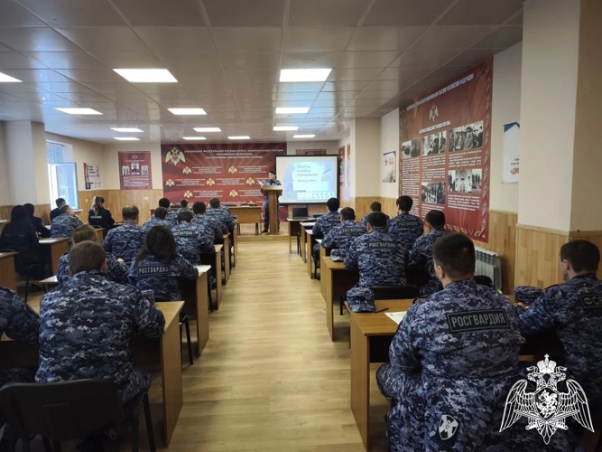 В Карачаево-Черкесии росгвардейцы приняли участие в международной просветительской акции «Диктант Победы»