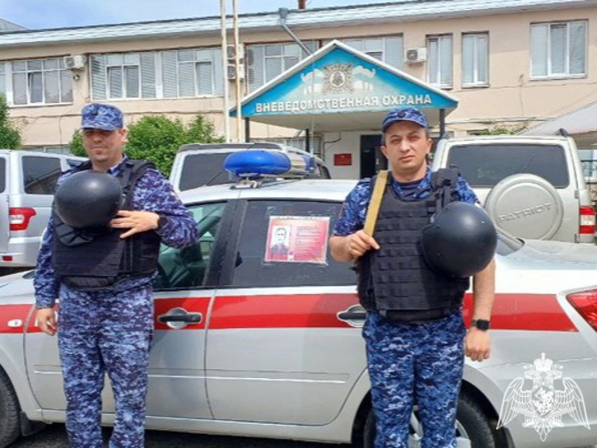 Росгвардейцы присоединились к акции «Бессмертный автополк» в Карачаево-Черкесии