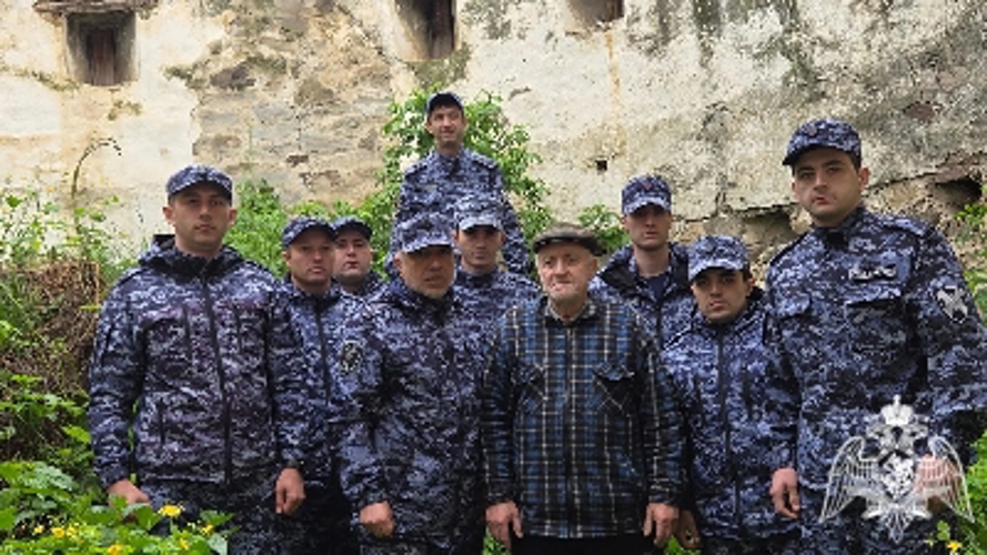 В Карачаево-Черкесии сотрудники Росгвардии приняли участие в тематической экскурсии