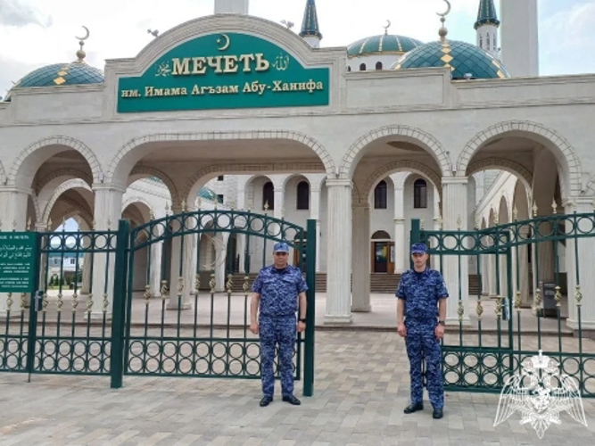 Росгвардейцы обеспечили правопорядок в мусульманский праздник Курбан-Байрам в Карачаево-Черкесии