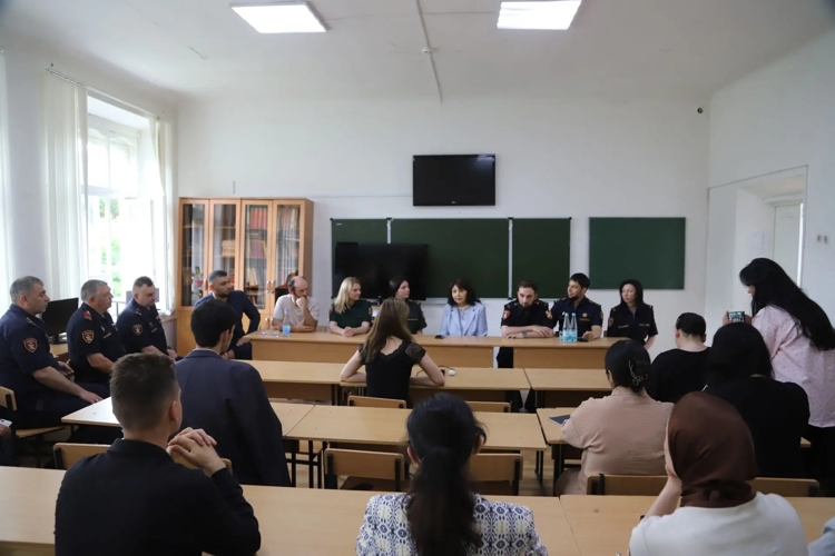 В Карачаево-Черкесии завершился учебно-методический сбор начальников пресс-служб Росгвардии