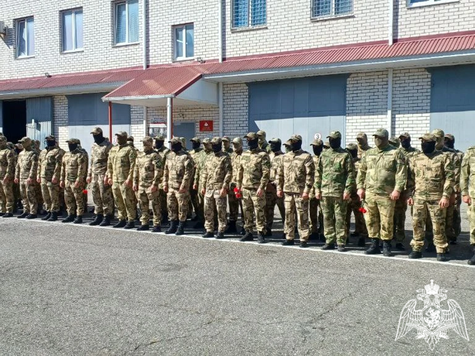 В Карачаево-Черкесии росгвардейцы присоединились в общероссийской минуте молчания